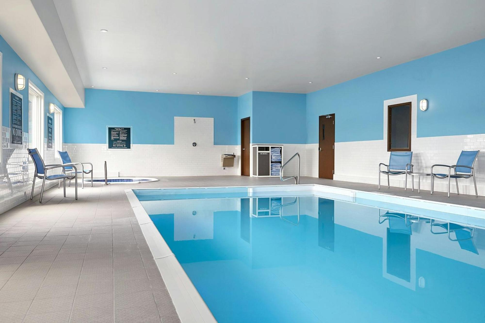 Four Points By Sheraton Regina Extérieur photo